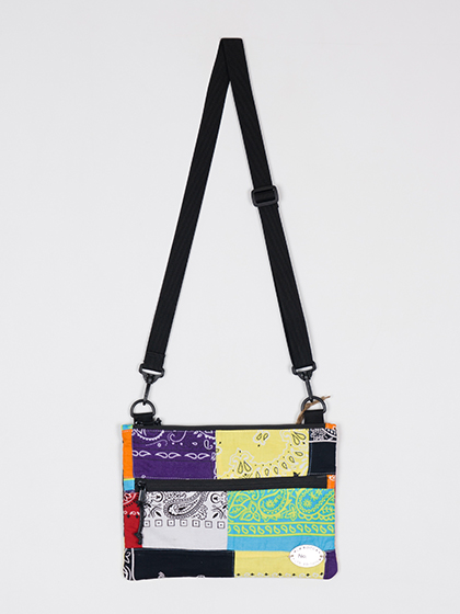 라로카스튜디오_ Patchwork Vintage Bandana Cross Bag [Multi Color 001]